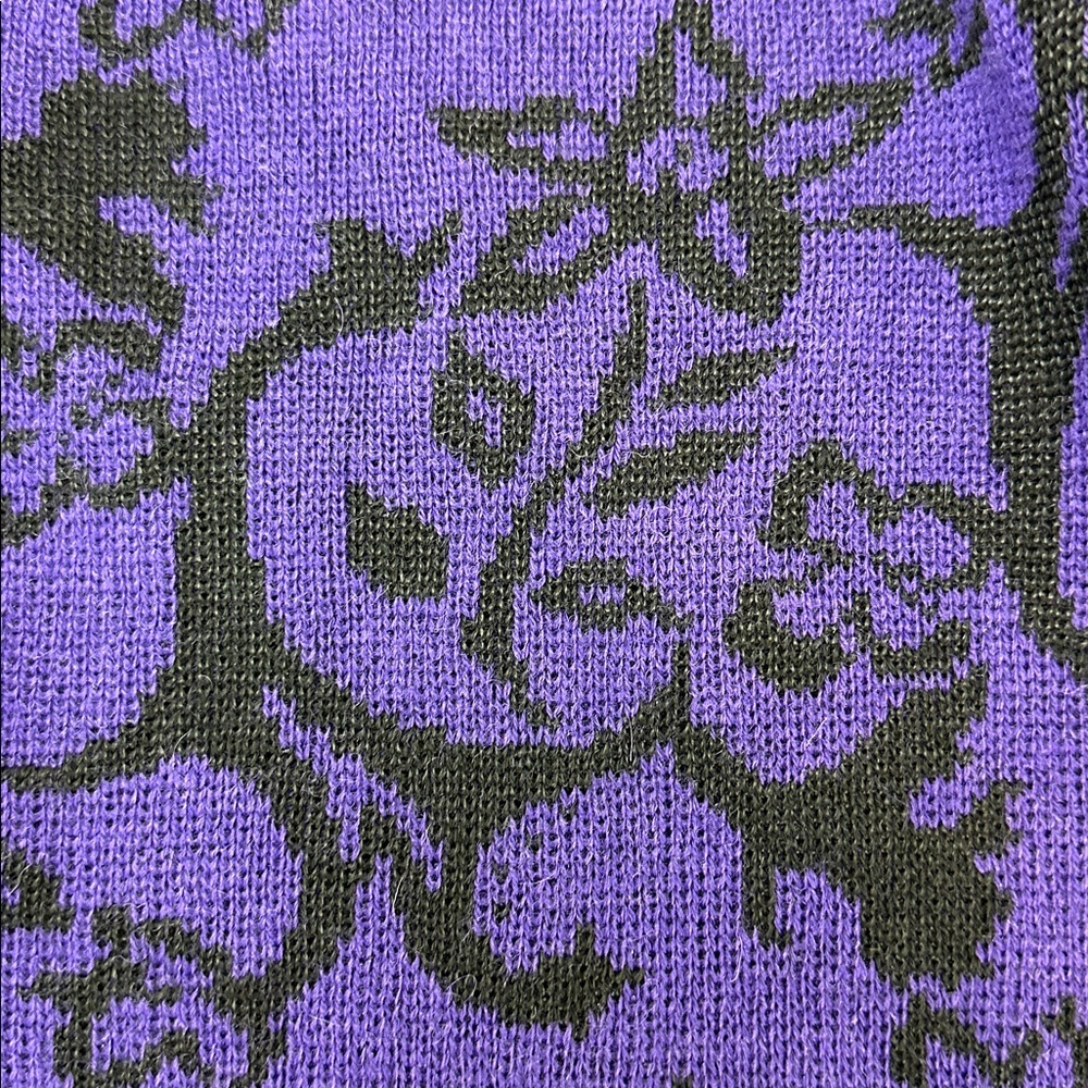 Pendleton Wool Blend Deep Purple Floral Pattern Button Sweater Cardigan M - Picture 3 of 10